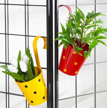 Round Polka Dot Planter Lifestyle 2